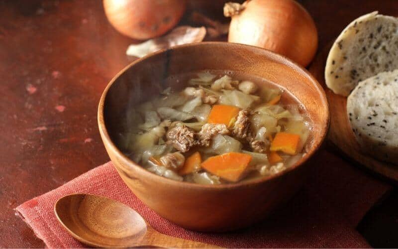 13 Best Substitutes For Beef Consomme (With Images)