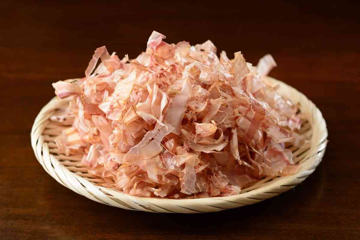 9 Best Bonito Flakes Substitutes