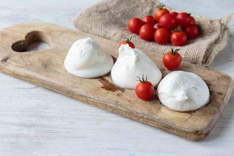 Burrata Vs Mozzarella Major Differences