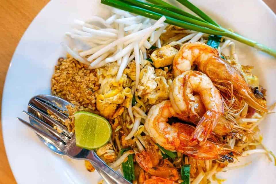 Top 20 Most Popular Thai Dishes (With Photos)